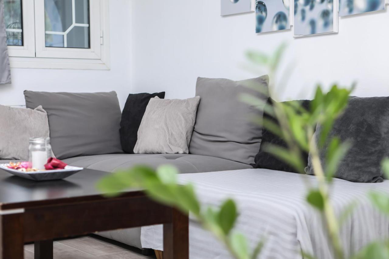 Alexia'S Home Menta อิปโซส ภายนอก รูปภาพ